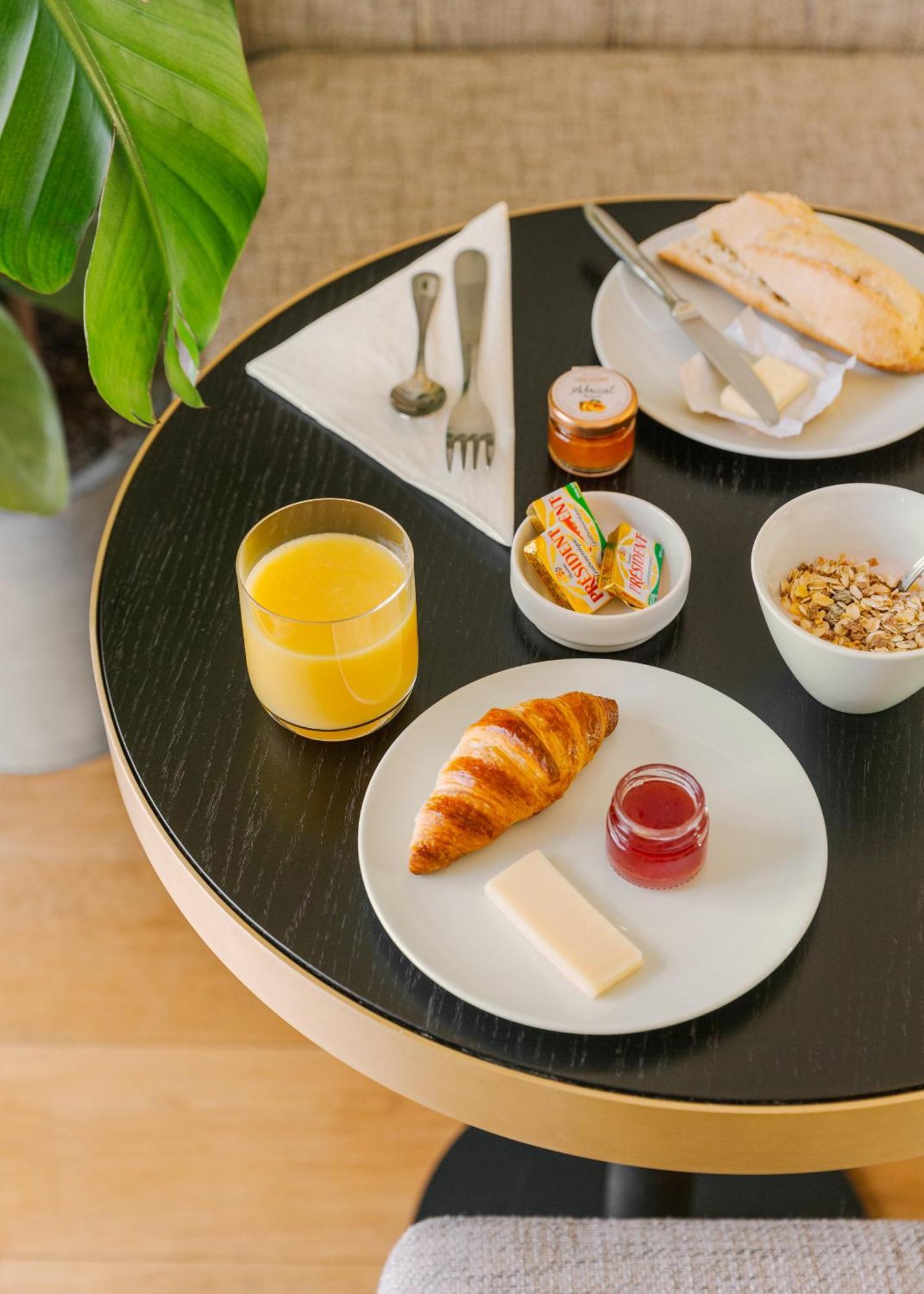 Sonder Yvette Hotel วองว์ส ภายนอก รูปภาพ